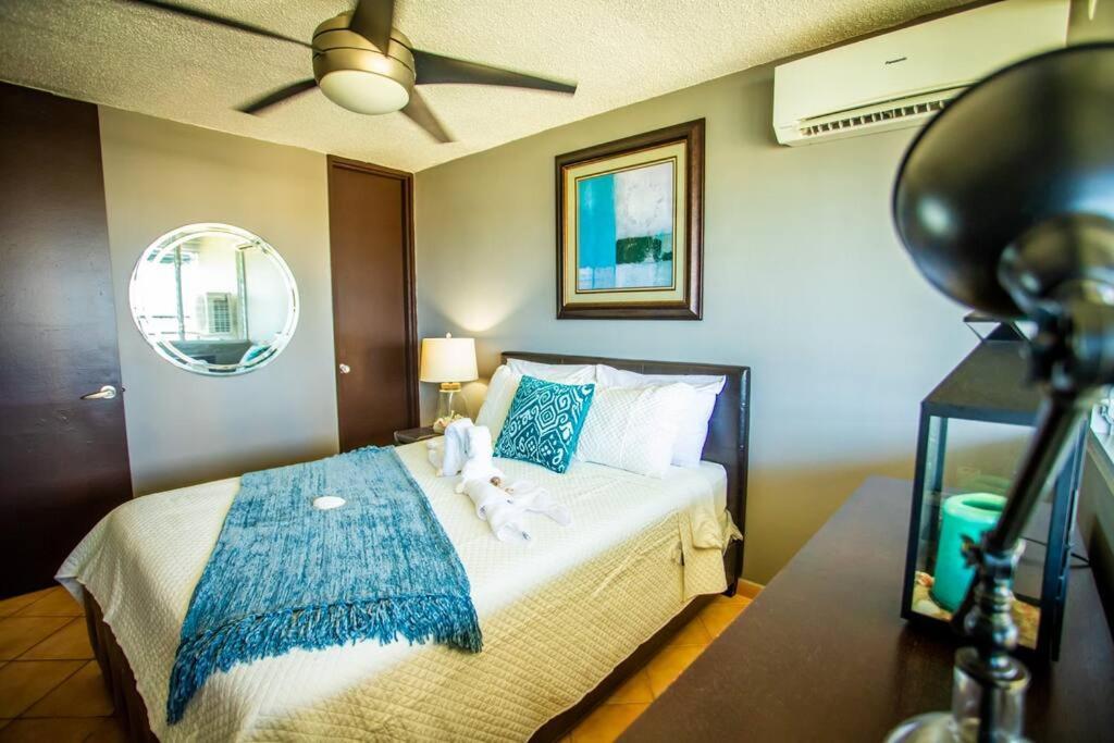 לוקווילו Enchanted Jewel 39 Beachfront Pool מראה חיצוני תמונה